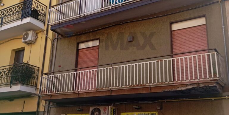 2025040512520-940394-12