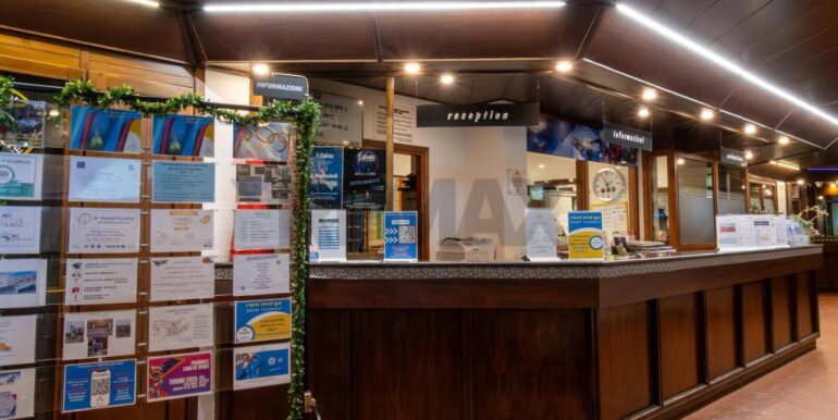 20250406225321-942286-12