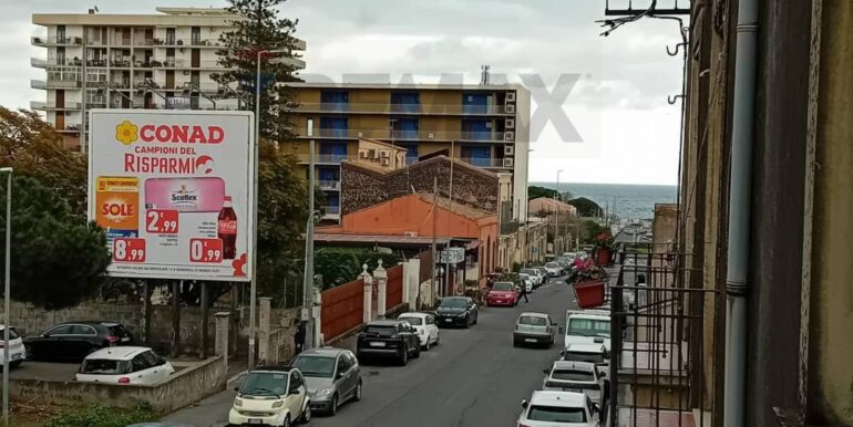 20250408155311-928658-3