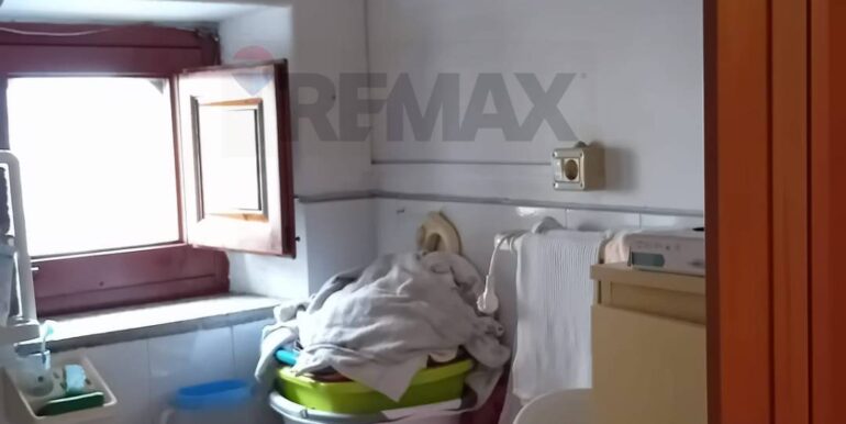 20250408155317-928658-8