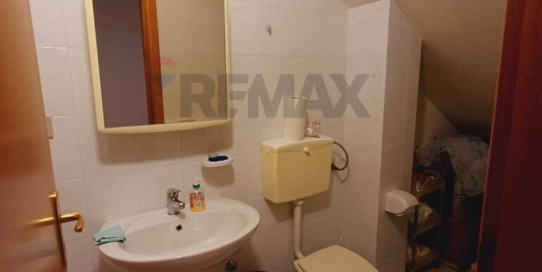 20250408184112-942406-4