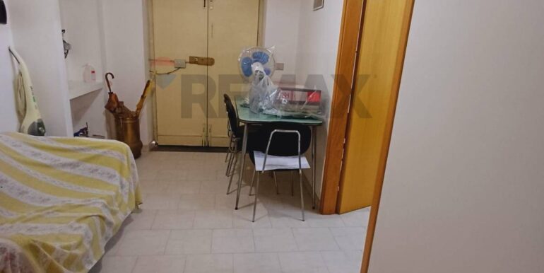 20250408184115-942406-7