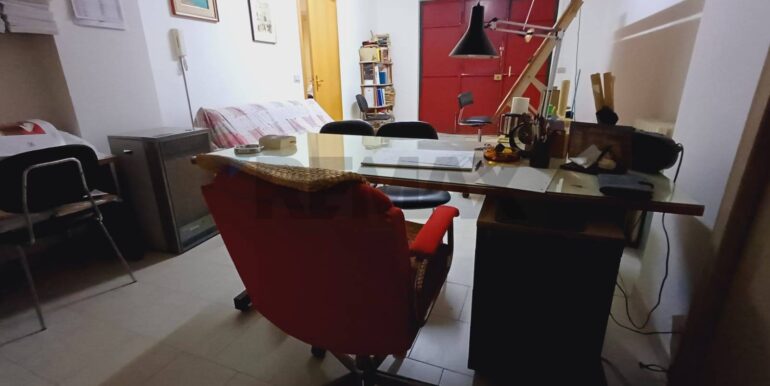 20250408184119-942406-11