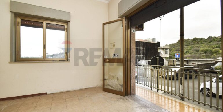 20250411174158-943546-8