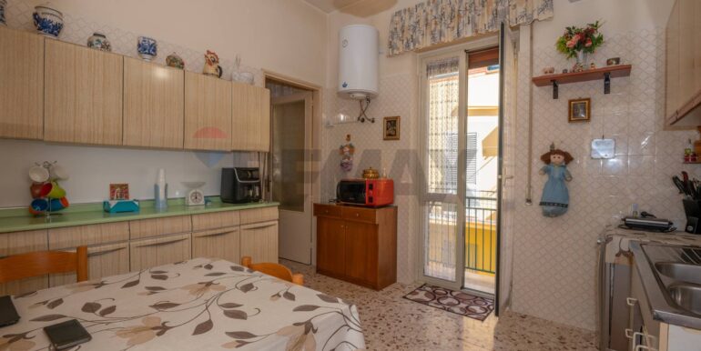 20250414161702-943804-4