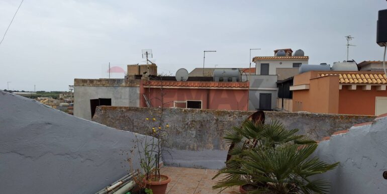 20250414164909-943818-13