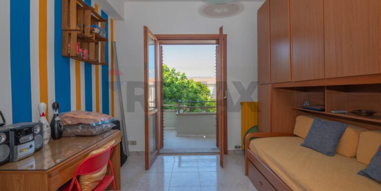 20250414180729-941475-14