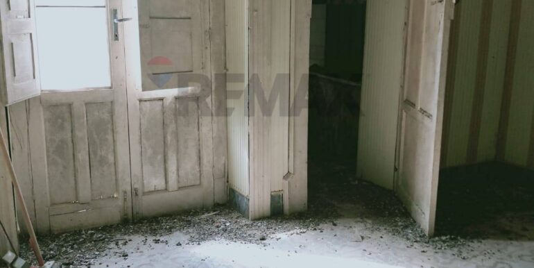 20250415215149-944169-3