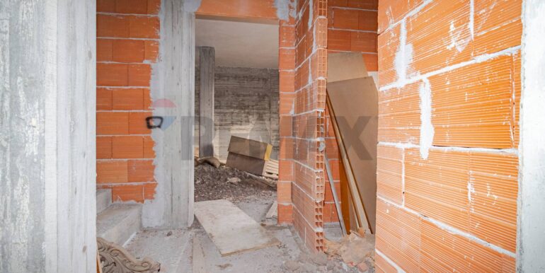 20250417131138-944480-18