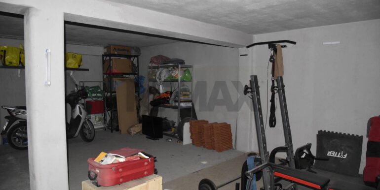 20250423214248-939699-6