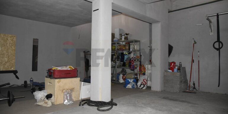 20250423214310-939699-17