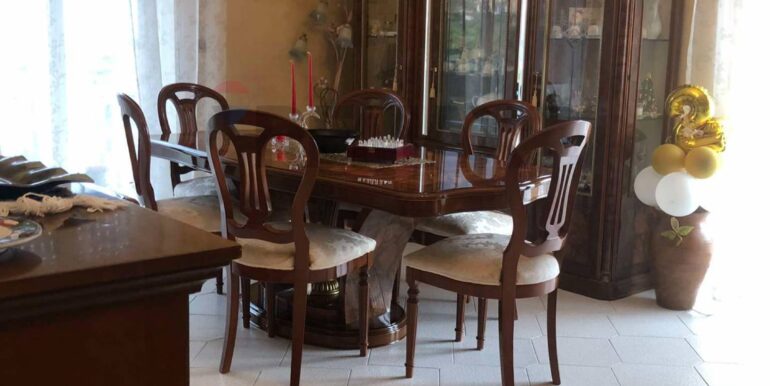 2025042491842-945299-4