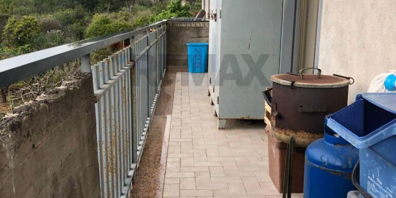 2025042491849-945299-8