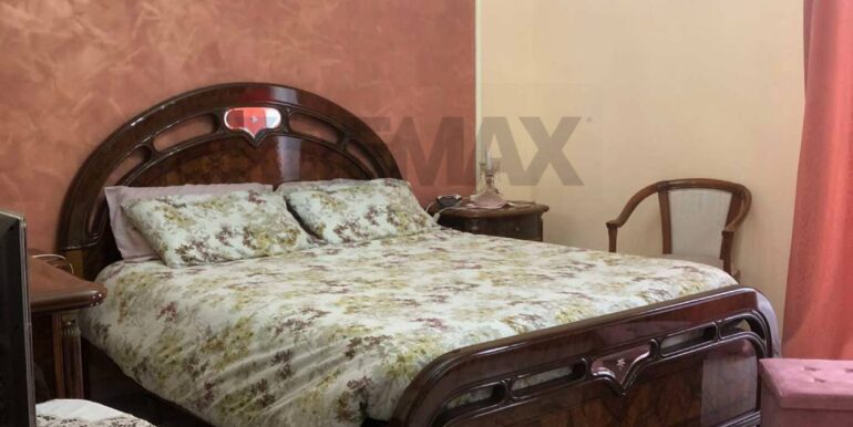 2025042491856-945299-12