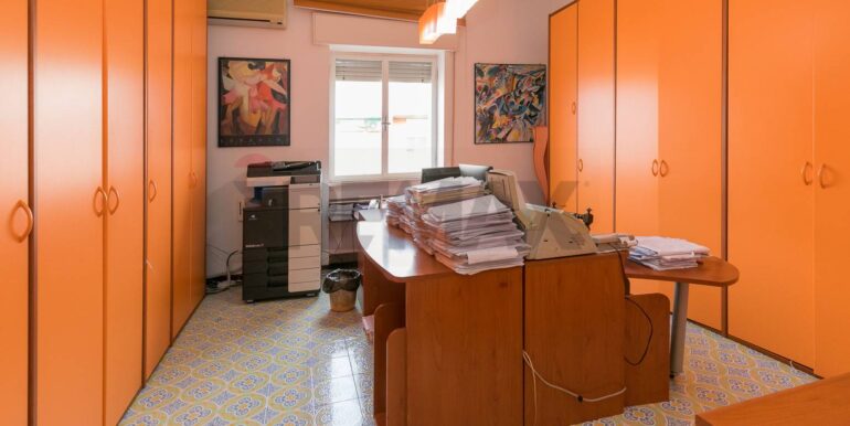 20250429185008-889178-12