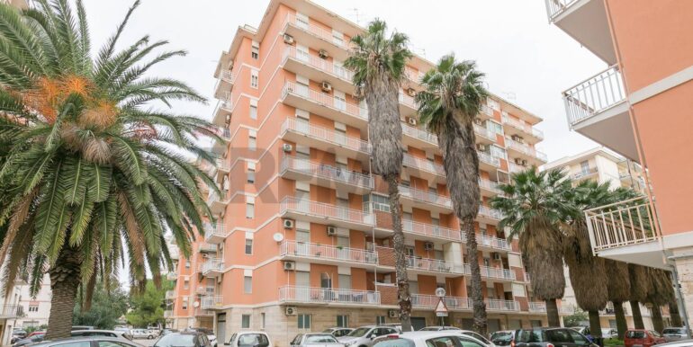 20250429185042-889178-24