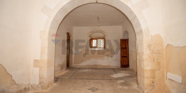 2025043092900-933686-9