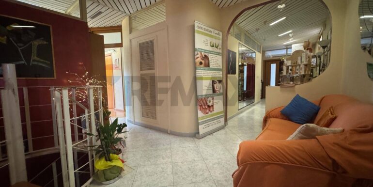 2025043094357-946058-18