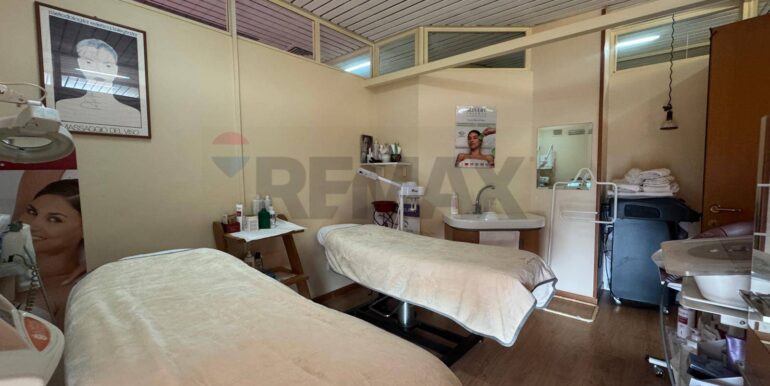 2025043094359-946058-22