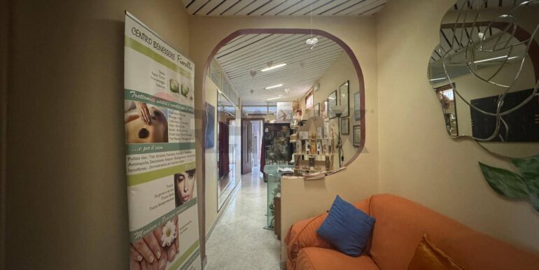 2025043094401-946058-27