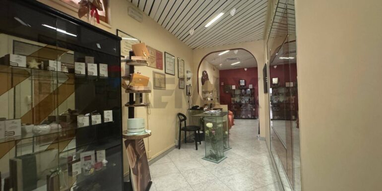 2025043094401-946058-29