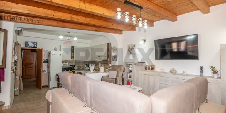 20250502200748-946416-7