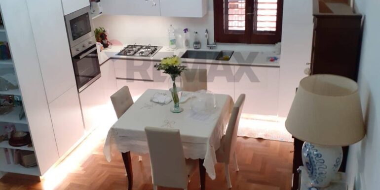 2025050282527-946271-8