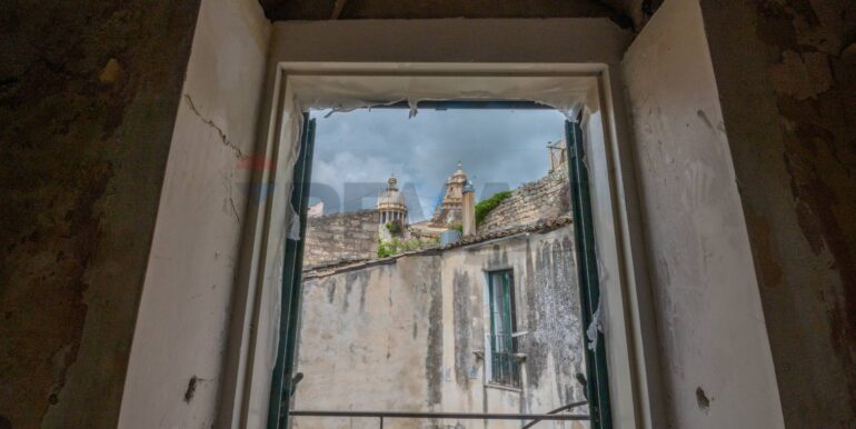 20250503152405-945008-44