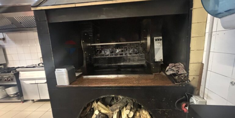 20250504202926-946518-12