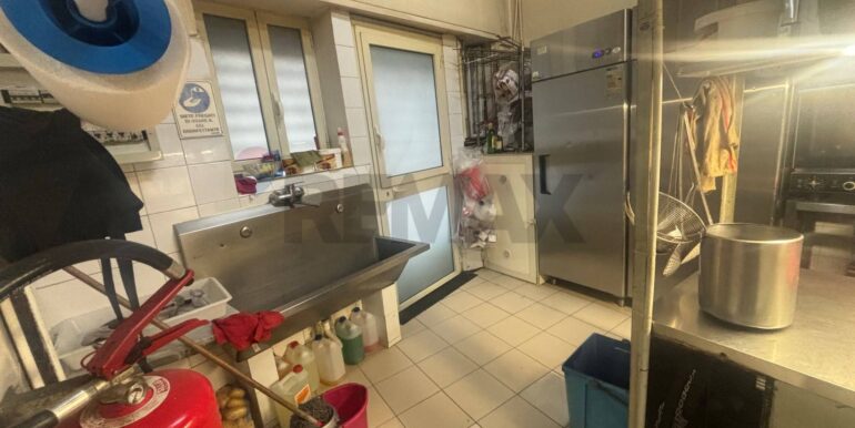 20250504203002-946518-22