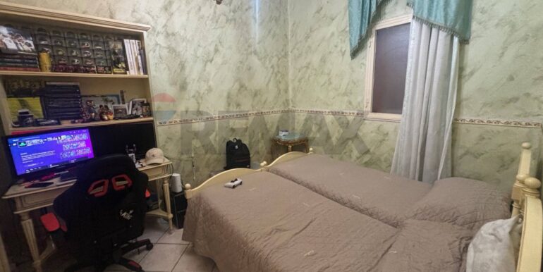 20250506222159-947259-7