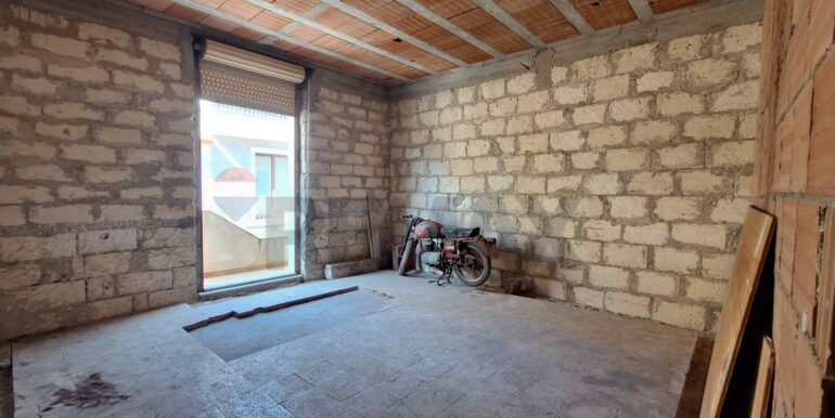 20250507175735-947352-10