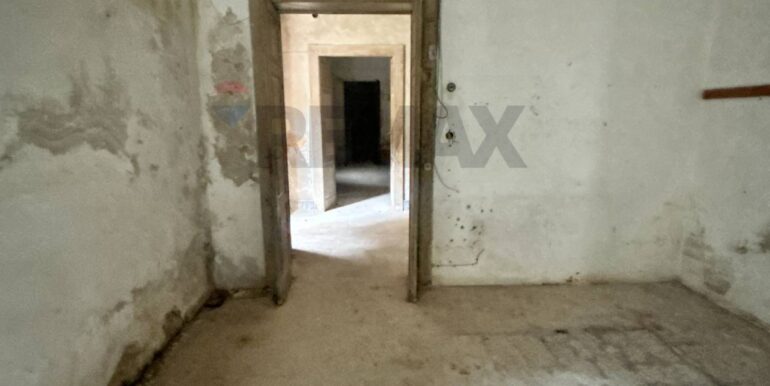 20250509185049-947698-7