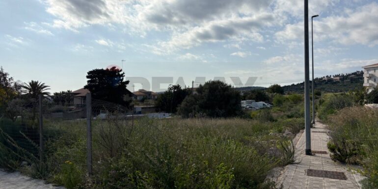 20250512200454-948177-11