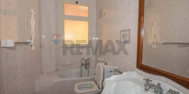 20250515115653-945783-11