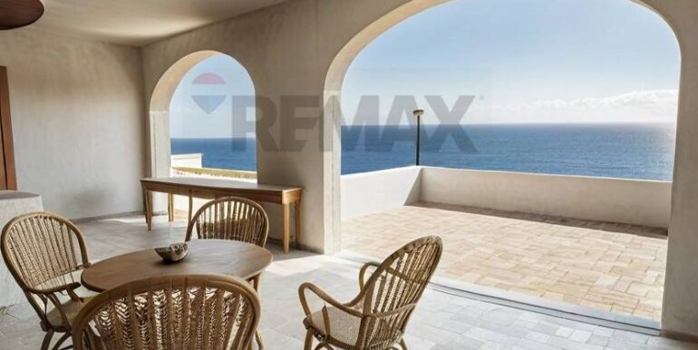 20250521174952-950806-17