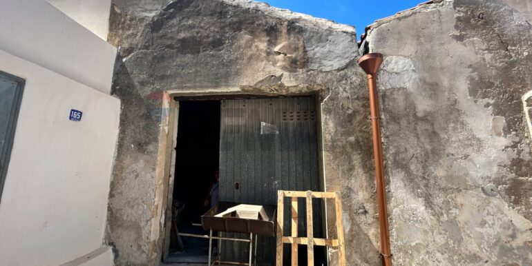 20250526192207-951688-0