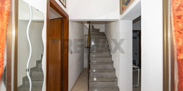 20250528190343-952270-12