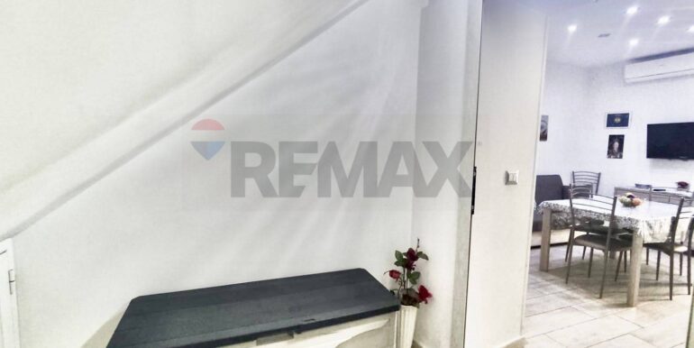 20250528224851-952281-17