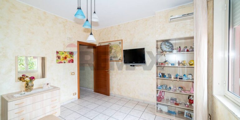 20250530102352-952517-21