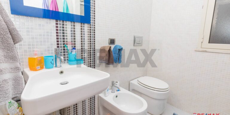 20250530193355-952975-11