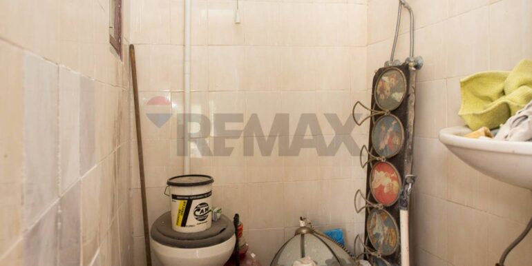 20250530235642-952986-21