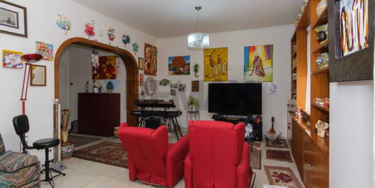 2025061991703-958079-6