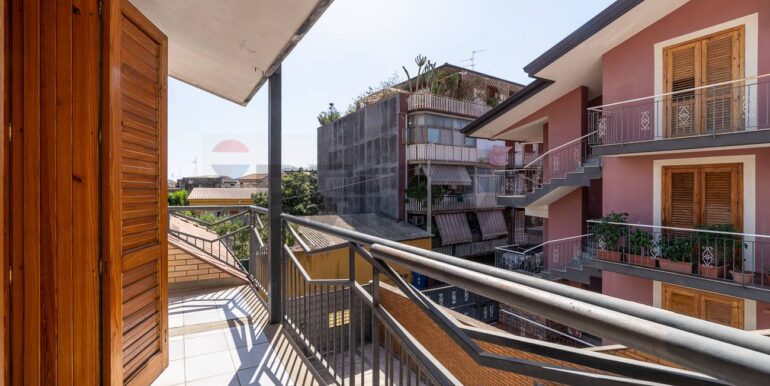 2025062193436-960312-8