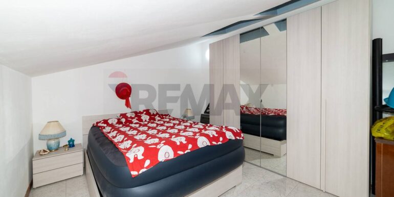 2025062193438-960312-18