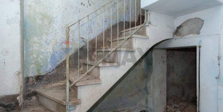 20250702214156-956160-11