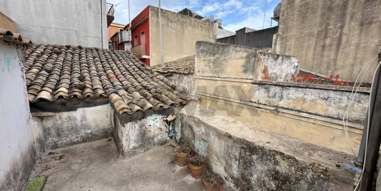 2025070394447-964324-9