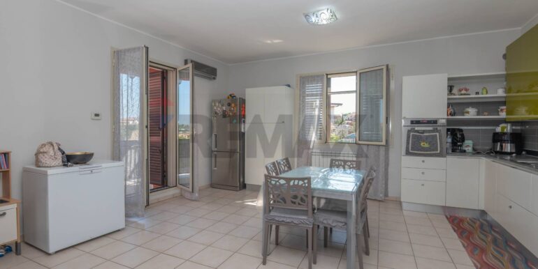 20250704125834-958175-6