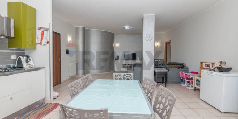 20250704125838-958175-8