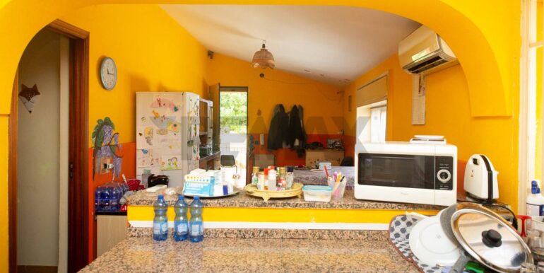 2025070470929-964869-31